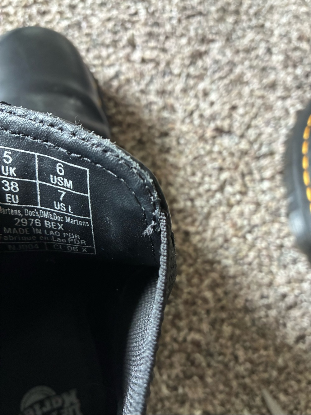 Doc Martens 2976 Black Chelsea Boots Platform EU 38 US 7 - Picture 4 of 6